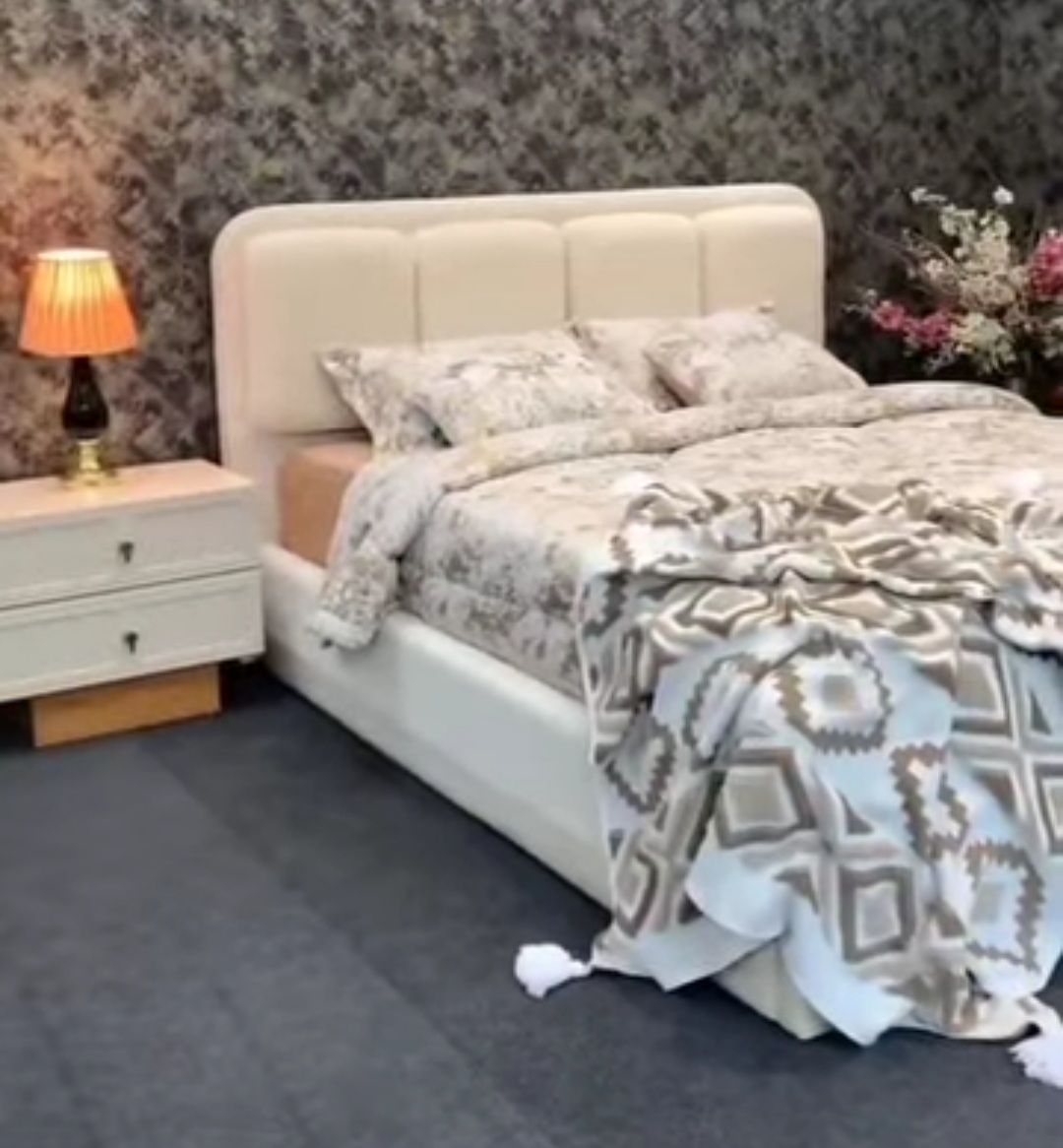 تخت خواب دونفره مدل مکعبی